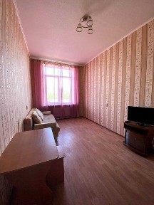 Своя студія Велика Панасівська, 106. Згодна на єВідновлення.