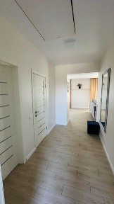 Оренда будинку у Боратині