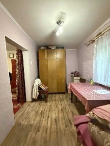 Продаж будинку в Центральній частині міста!