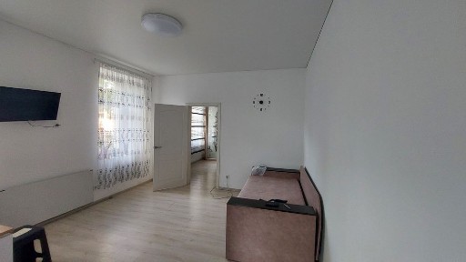 Продам частину будинку. Вул. Вірменська, 80.