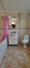 Здається в оренду частина будинку вул. І. Сльоти