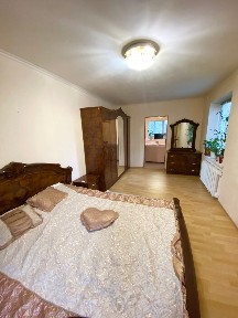 Аренда 4-комнатной квартиры 77 м², Калиновая ул.