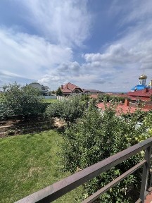 Продаж будинку на дві сімʼї, 4кім, Червениця