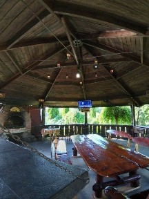 Дом посуточно 130 м², Ул. Чаривная 13