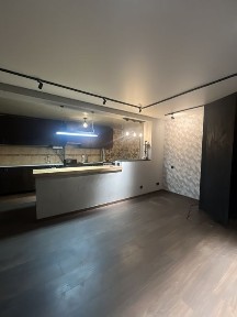 Продам 3 кімнатну квартиру у Вільному ( Червоний Шахтар ).