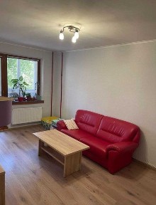 3-кімнатна квартира з АВТОНОМНИМ опаленням на Малікова