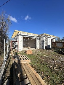 Будинок на продаж у процесі будівництва у м. Миргород