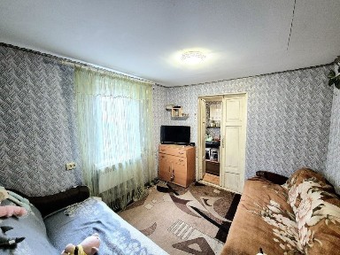 Центр частина будинку вул. Л. Українки 1 кімната без зручностей