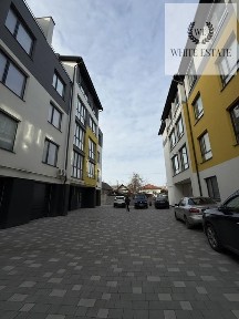 Продаж 2-кім. квартири з терасою в с. Петриків