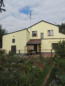 Продам 2х. этажный дом м. Ярослава Мудрого