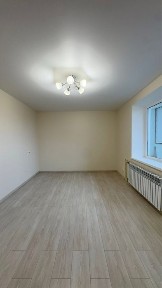 Продаж 2 кімнатної квартири вул Хоткевича