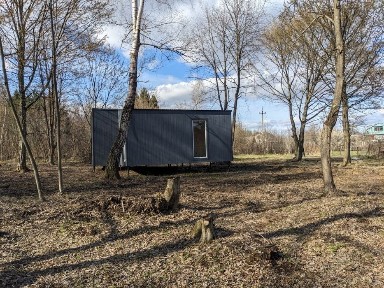 Продаж модульного будинку в лісі з земельною ділянкою