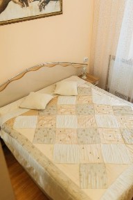 Подобово оренда сучасної 2-ох та 3-ох кімнатна квартира біля басейну