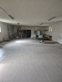 Продаж приміщення с. Світин