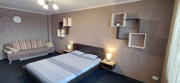 Уютная квартира посуточно на левом берегу