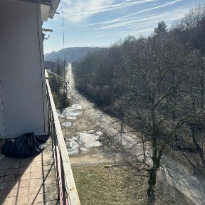 Продається 2 кімнатна квартира 15 км від Ужгорода