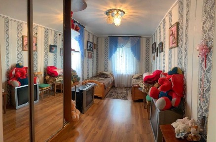 Продаю дом 2 этажа в Троицком