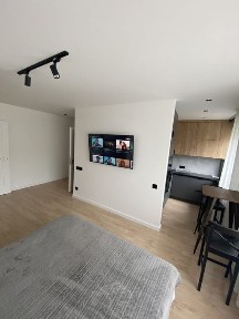 Здам по-добово дво кімнатні апартаменти на привокзальній площі