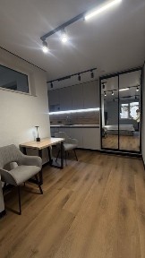 Продаж 2-х апартаментів в центрі міста