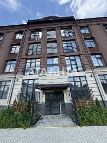 Новобудова 1 високий поверх 48 м. кв.