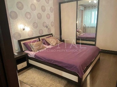 Черняховского 20/3 комнатный дом/Нивки/Аренда/100м2/Шевченковский