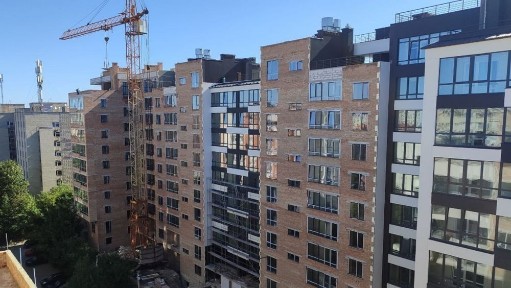 Без комісії для покупця. Продаж 1 км квартири.