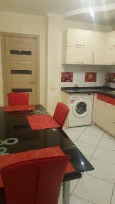 Оренда квартири 2 кім. Митниця вул. Жужоми буд. 1