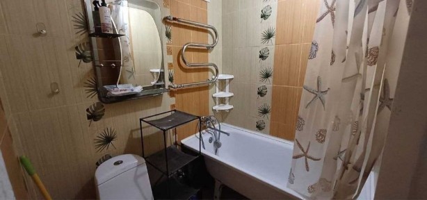 Соборності. Здається 1-кімнатна квартира