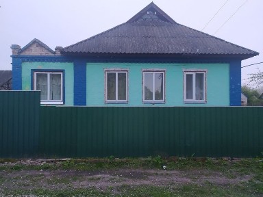 Будинок у м. Буринь, житловий стан, газ, вода, ₴11999 (торг)