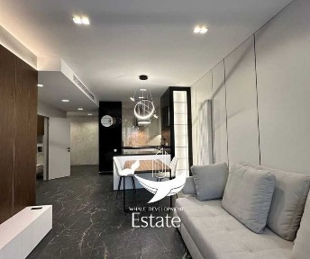 Длительная аренда стильной просторной квартиры ы Маринисте