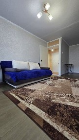 Сдам 1к квартиру на Надії Алєксєєнко Центр Робоча