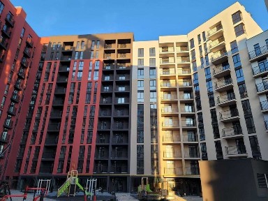 Продаж комерції під центр дитячого дозвілля, Лемківська-Чорновола