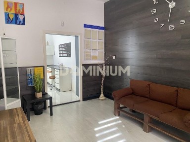 Здається в оренду комерційне приміщення в м. Хуст