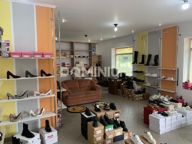 Оренда торгового приміщення 44 м² у центрі Виноградова