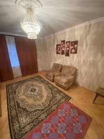 Здається 2-х кімнатна квартира по вулиці Скальда (Комарова)