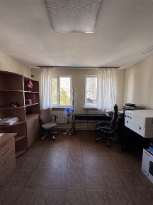 Продаж нежитлового приміщення, вул. Київська!