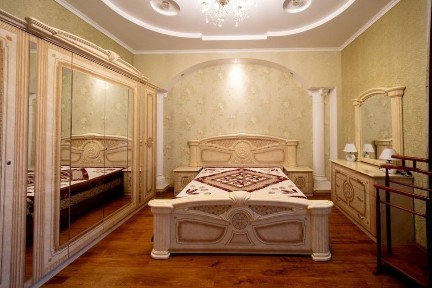 Здам подобово двухкімнатну квартиру в центрі міста