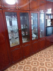 Здається трьохкімнатна квартира для військових на Проспекті Миру