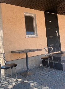 Сдам будинок, подобово з кондиціонером.