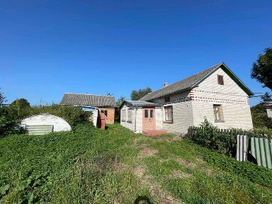 Продаж будинка та земельної ділянки в с. Якимів