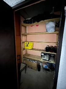 Продається комірка ЖК Водограй 31А 6 під'їзд