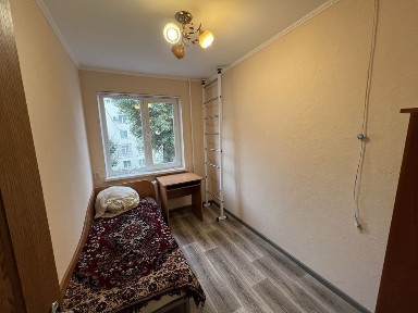 Продам квартиру, вул. Нижня Горова, 55