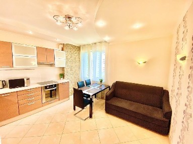 Без комісії. Здам євродвушку Осіння 33 5хв. м. Академмістечко.