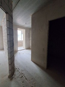 Квартира в новобудові з двома балконами