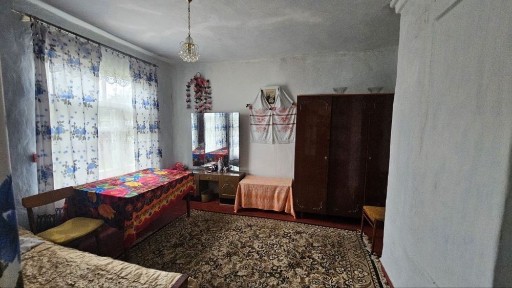 Продаж 3к. квартири + гараж