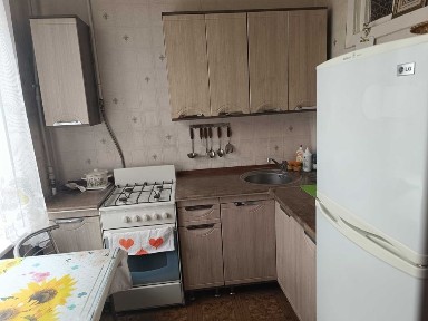 Сдам 2 комн кв Харьков, рядом метро Научная, пр-т Науки дом 22