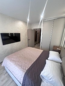 Люкс 2-к. квартира в самому центрі | Шевченко 28