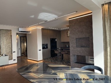 Інститутська 18а. ЖК Липська Вежа. Авторський ремонт. Панорамний вид