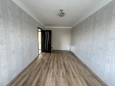 Продам 3-х кімнатну квартиру по вул. Ст. Бандери