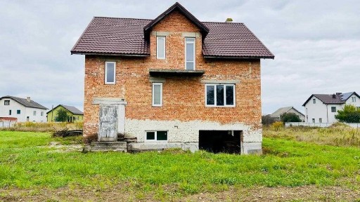 Продається будинок з ділянкою в с. Хриплин (7)